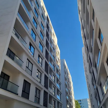 Appartamento Liburna Azure 12 - Sea & Pine Escape Golem (Tirana)